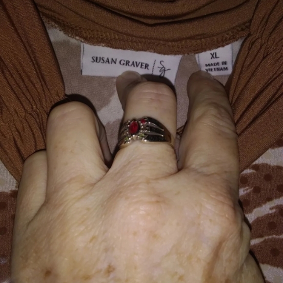 ♡Susan Graver combination print top - Picture 2 of 4